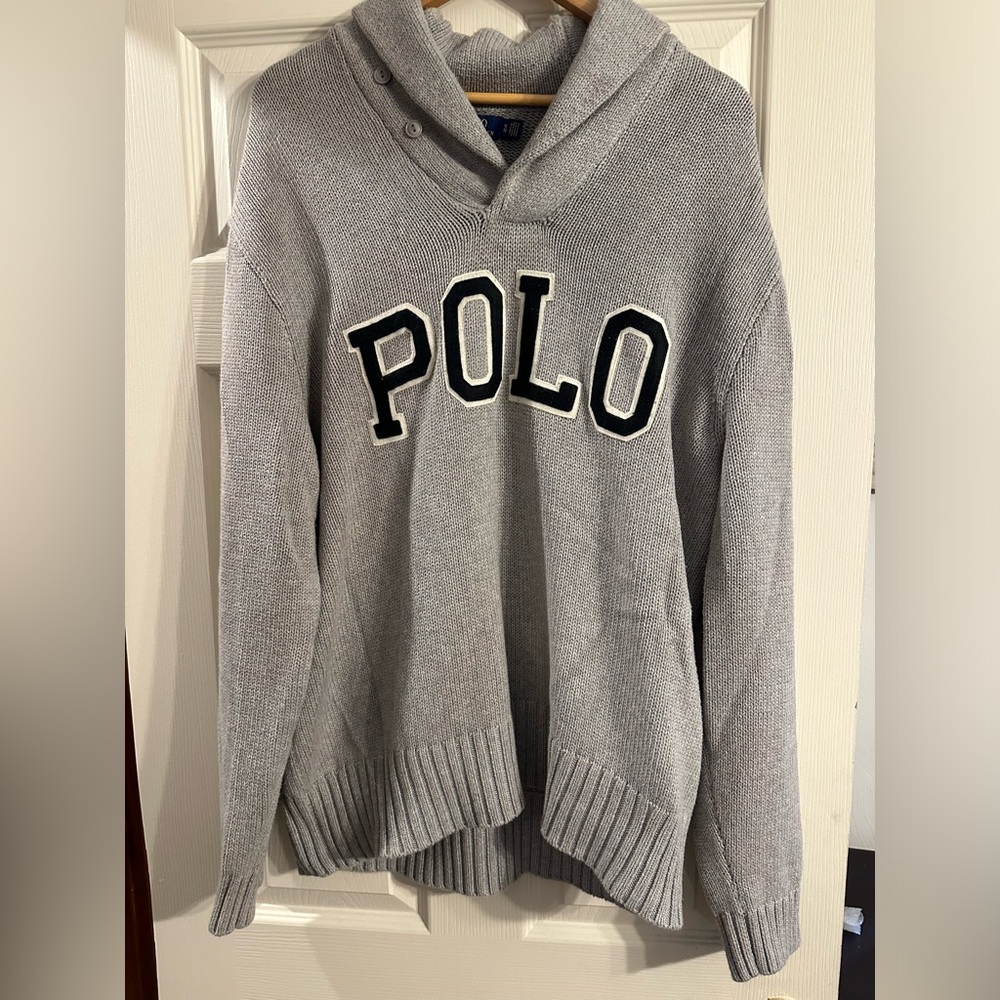 Brand new polo Ralph Lauren sweater. Never worn, only tried on once. Flawless